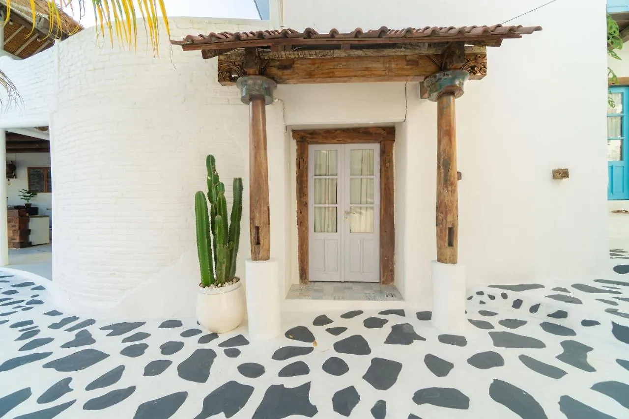 **  Despacito Loft By Bukit Vista Bed & Breakfast Uluwatu  Indonesia
